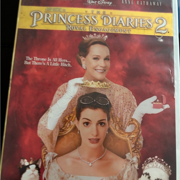 Various DVD Bundle - Picture 4 of 10